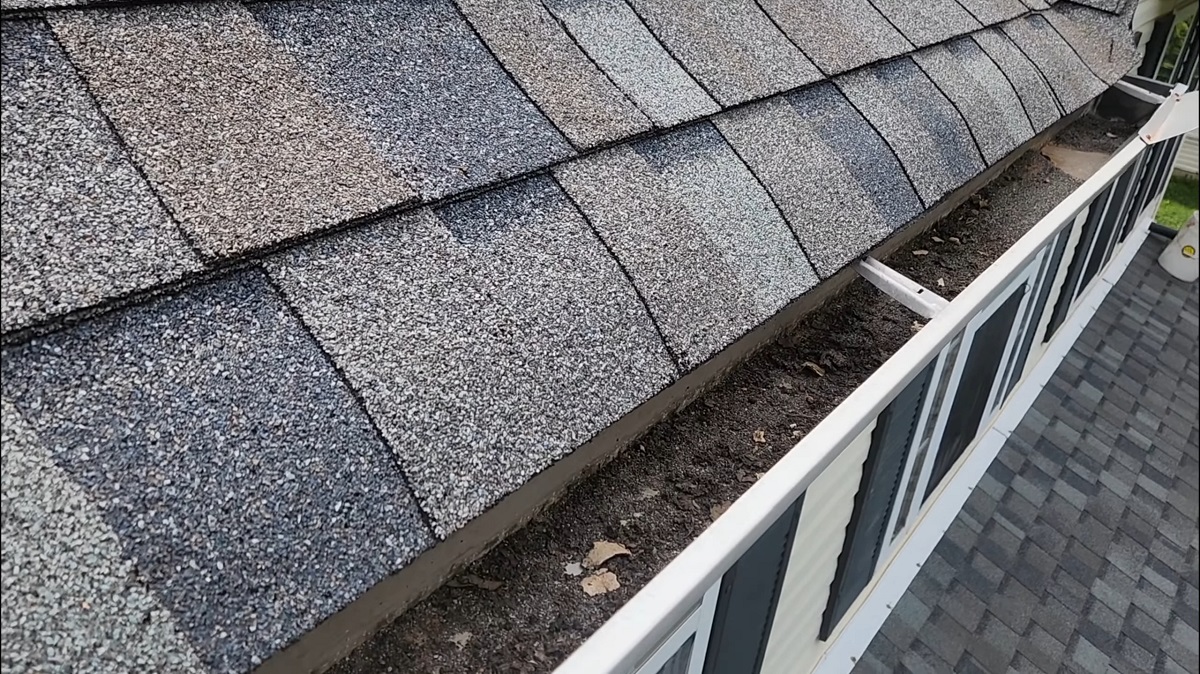 DIY Gutter Cleaning